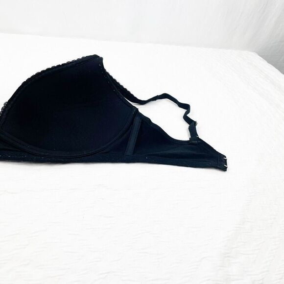 BUY 1 GET 1 FREE Victorias Secret 34d no wire charm soft - Picture 3 of 8